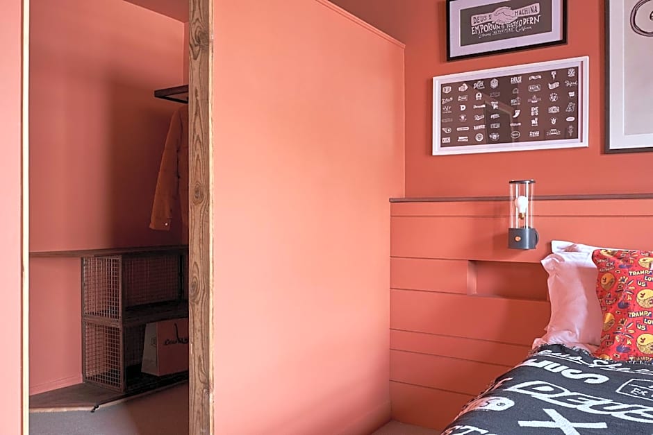 Deus Ex Machina Hotel