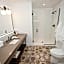 Hotel Covington Cincinnati Riverfront