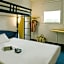 ibis budget Orly Chevilly Tram 7