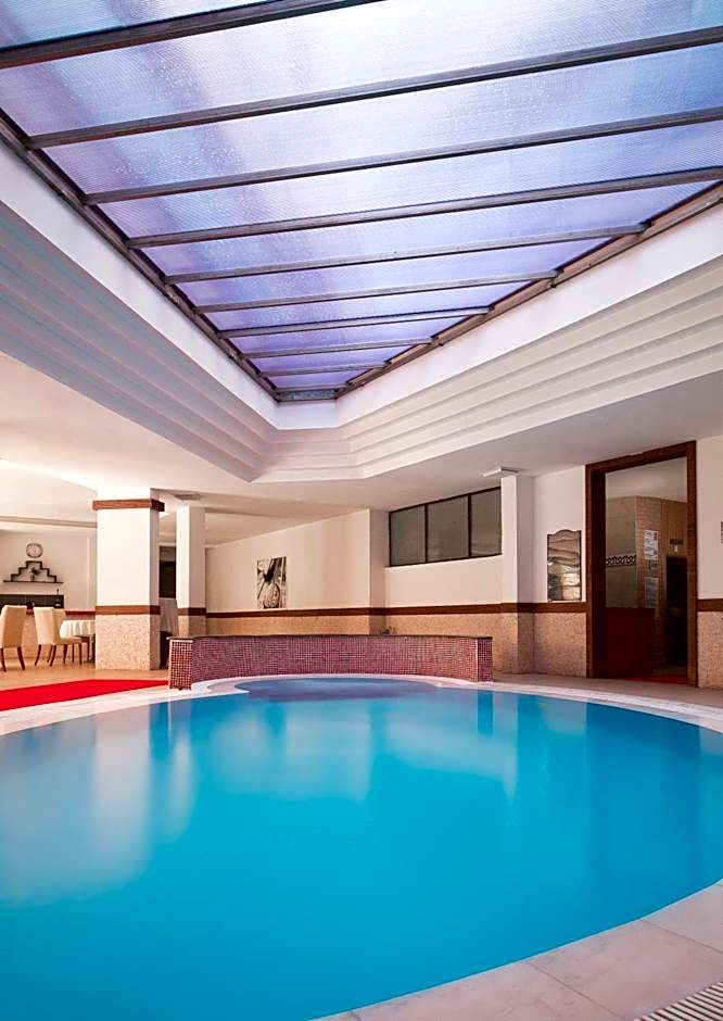 Lycus River Thermal Hotel