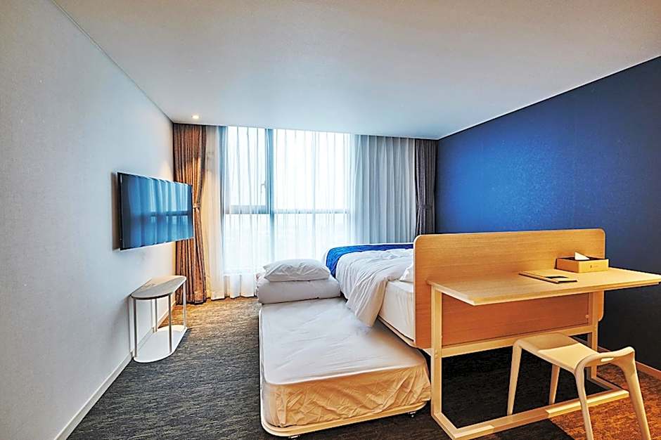Jeju Pureun Hotel