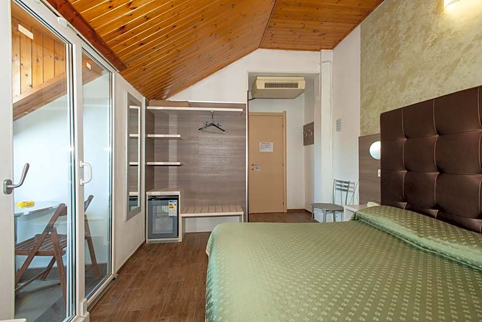 Hotel Piola