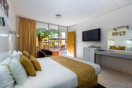 King Room with Spa Bath