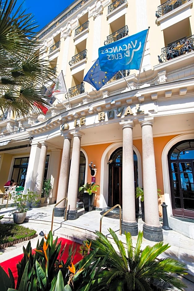 Hôtel Le Royal Promenade des Anglais