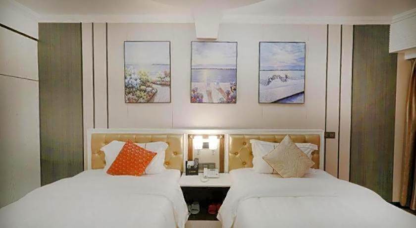 Towns Well Hotel