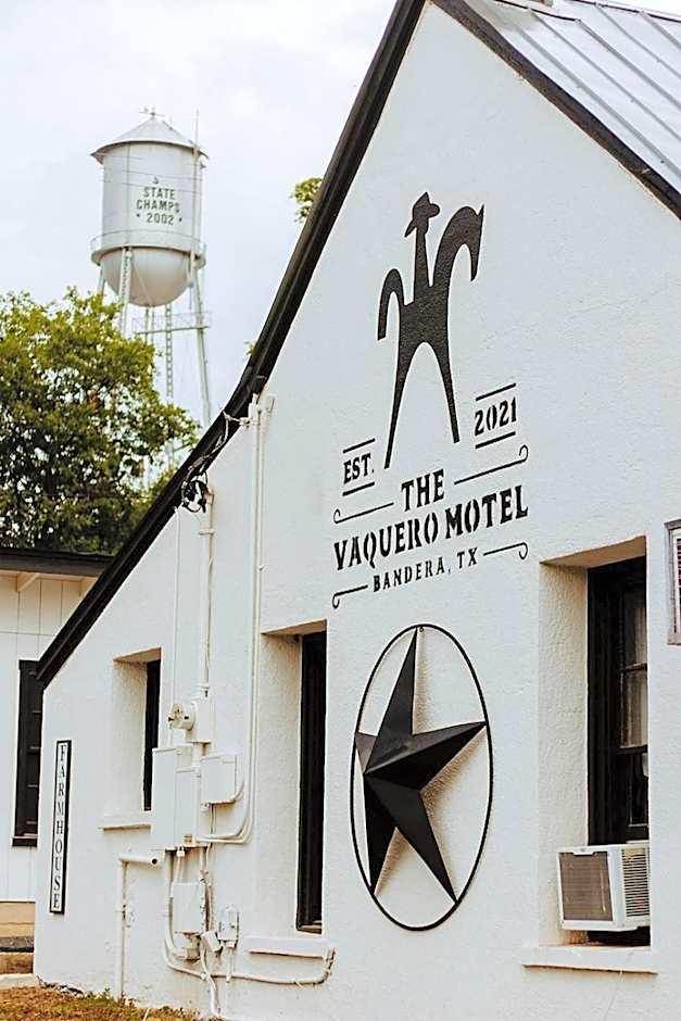 THE VAQUERO MOTEL