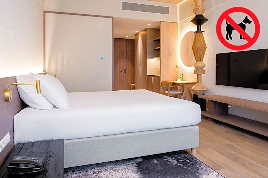 Hotel GLAR Conference & SPA