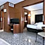 Goldstar Resort & Suites
