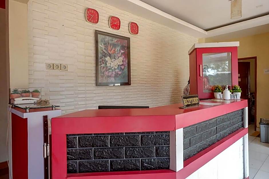 RedDoorz @ Losari Area 2 Makassar