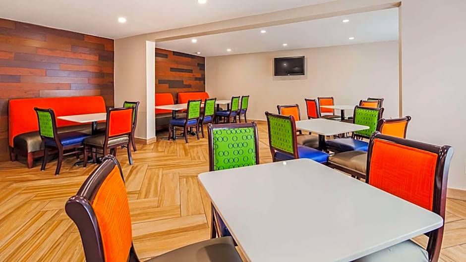 SureStay Hotel by Best Western Florence