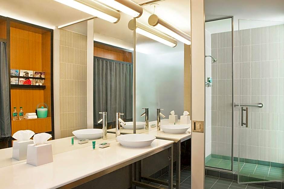 Aloft Richmond West Short Pump