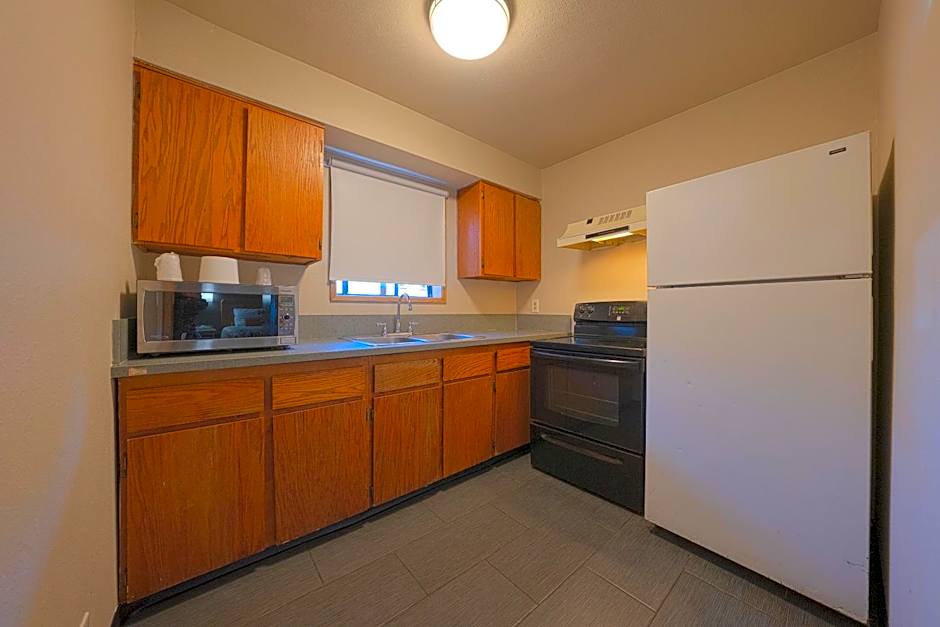 Budget Inn Gladstone By OYO - Portland Clackamas