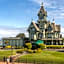 Pinc Lady Mansion