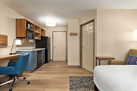 One-Bedroom Suite