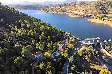 Hotel Rural Don Burguillo