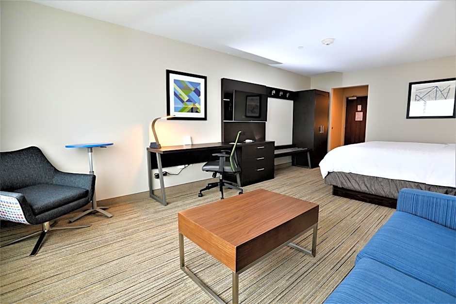 Holiday Inn Express And Suites Forney By IHG