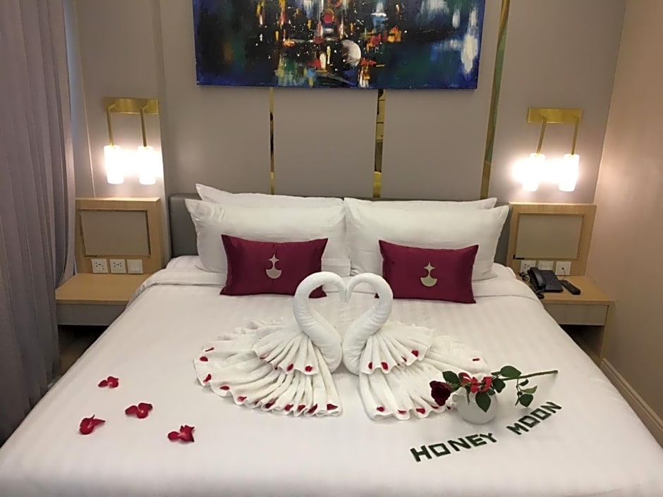 Elegant Airport Hotel