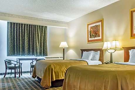 Double Room with Two Double Beds - Non-Smoking