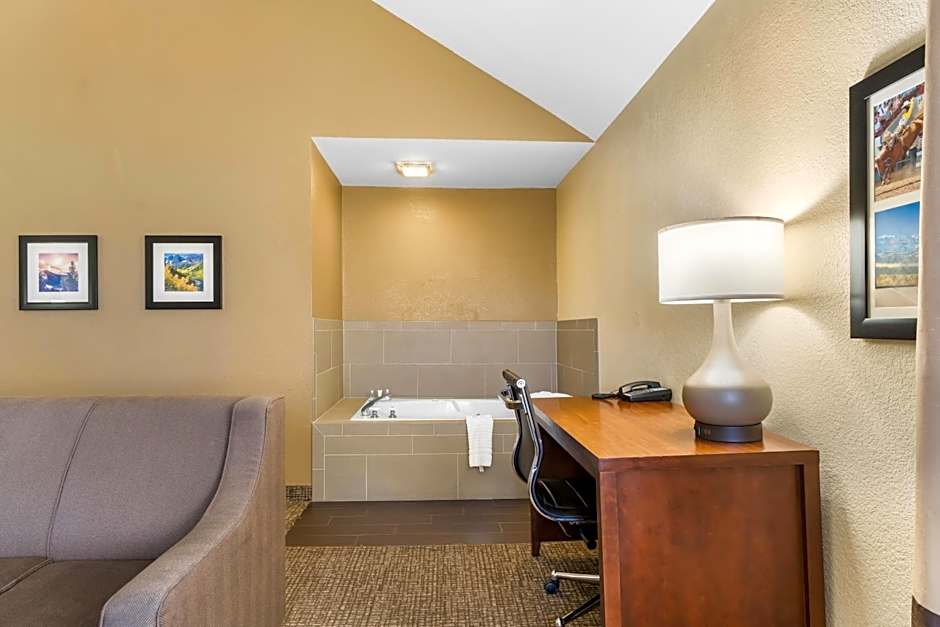 Comfort Inn & Suites Greeley
