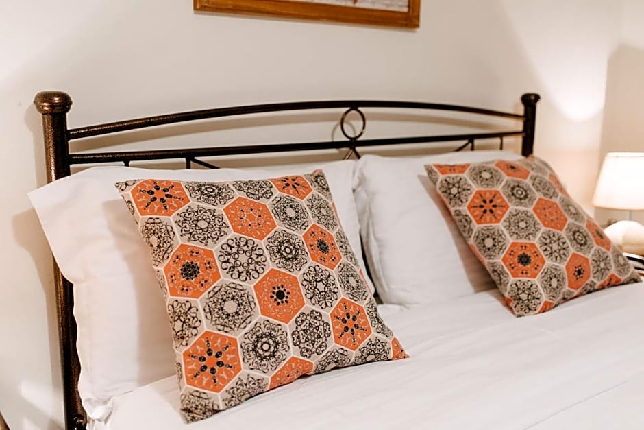 BEST HOUSE, CENTRAL APRTM., AGIOU NIKOLAOU, PATRA