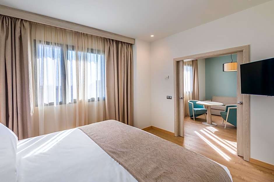 Occidental Sevilla Viapol