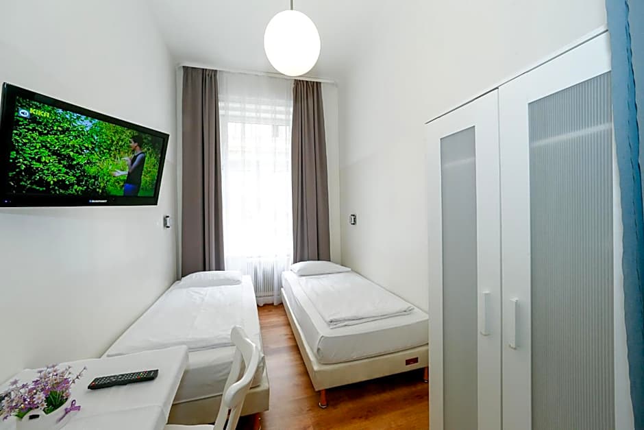 Timeout City Hotel, 5 min to city center, Self Check In
