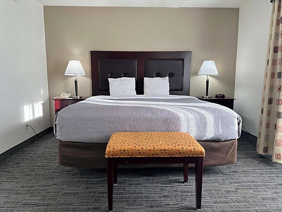 Quality Inn & Suites Everett