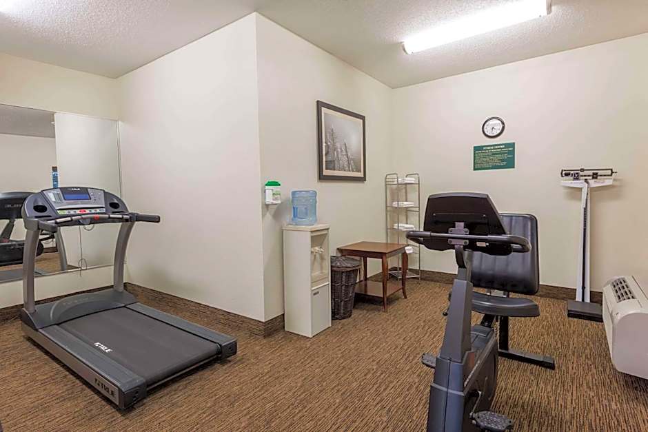 Seasons Inn & Suites Highland