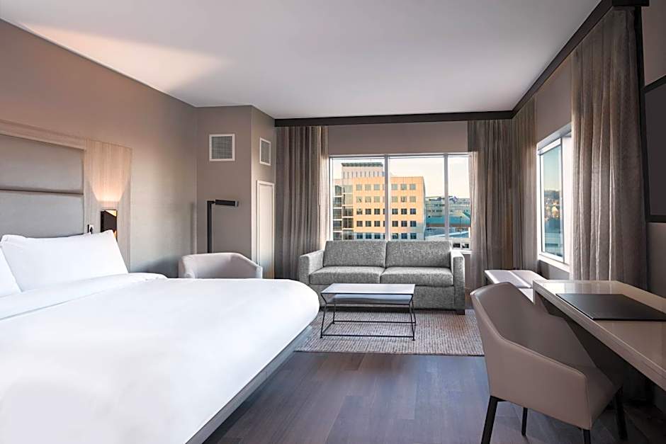 AC Hotel by Marriott Worcester