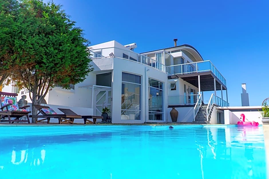 7th Wonder Beach Guest House