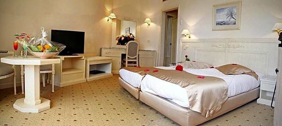 Hotel Orient Palace