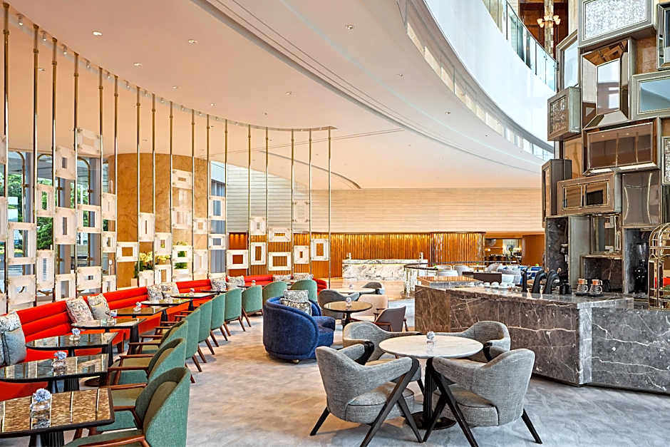 Four Seasons Hotel Hong Kong