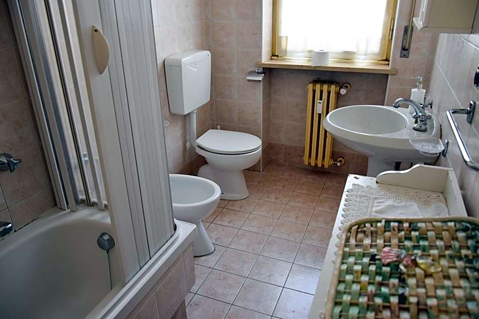 Re Lear - 4 bedrooms Apartment