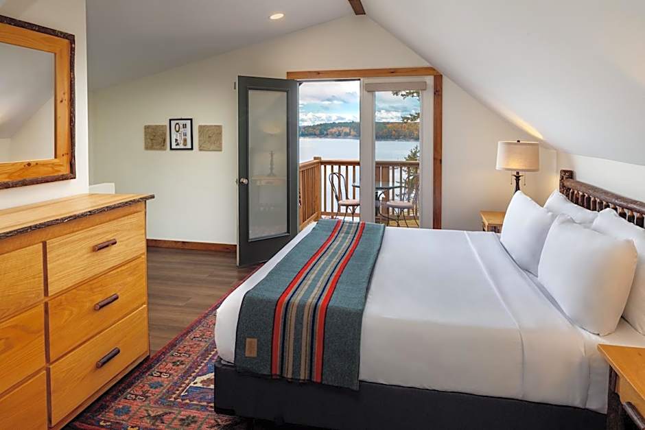 Lodge at Schroon Lake