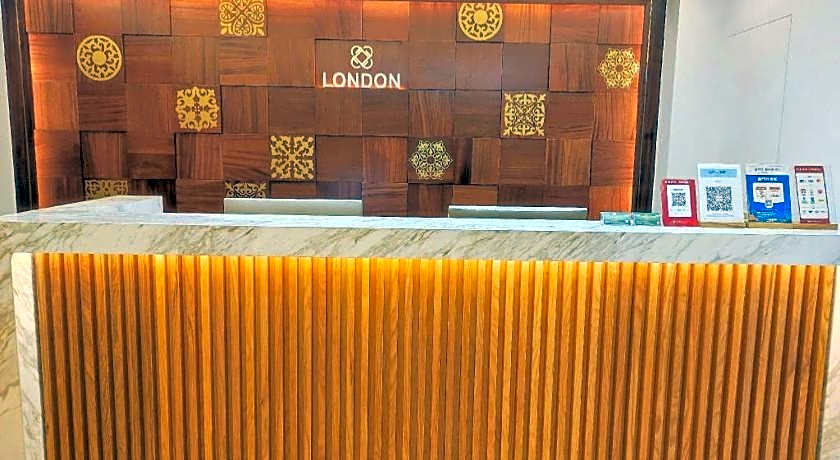 London Hotel