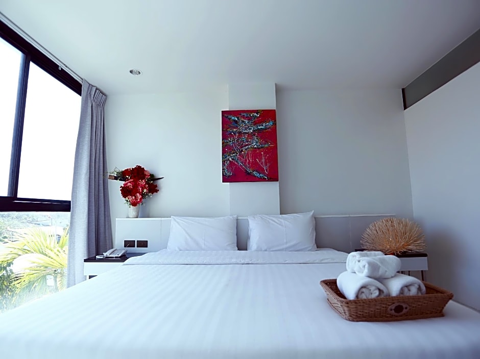 Neca Complex Apartment