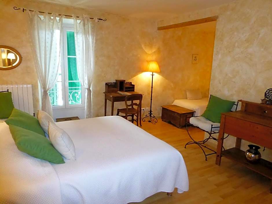 Hôtel & SPA Ventoux Provence "Domaine des Tilleuls"