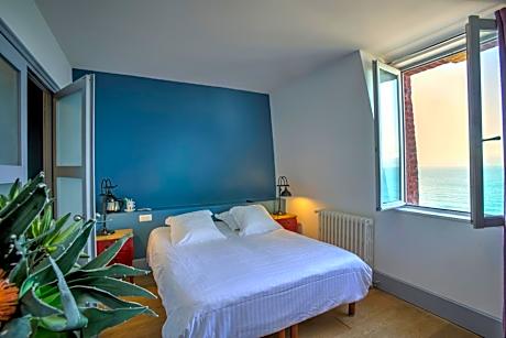 Double Room with Spa Bath and Sea View - Third Floor