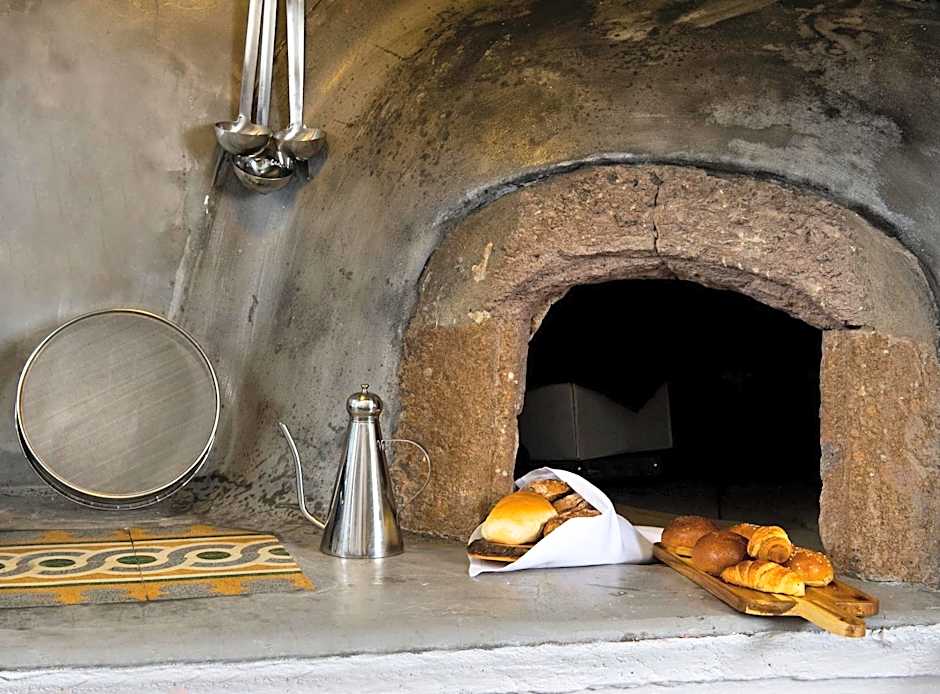 Sophia Luxury Suites