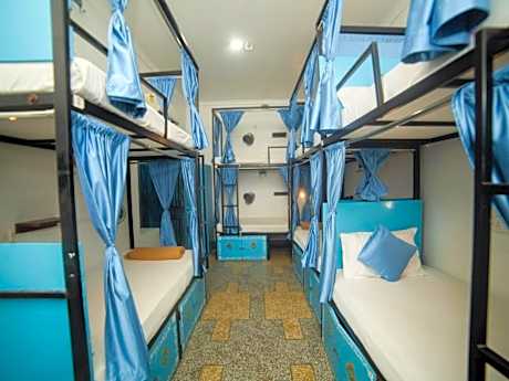 Bed In a 10 Bed Ac Mixed Dorm