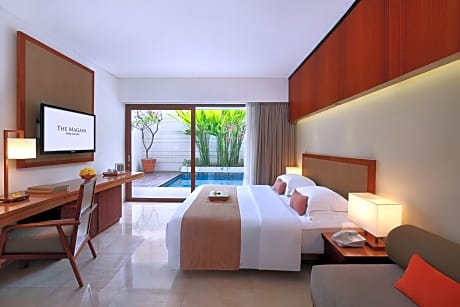 Premier Room with Airport Transfer (Drop-Off)
