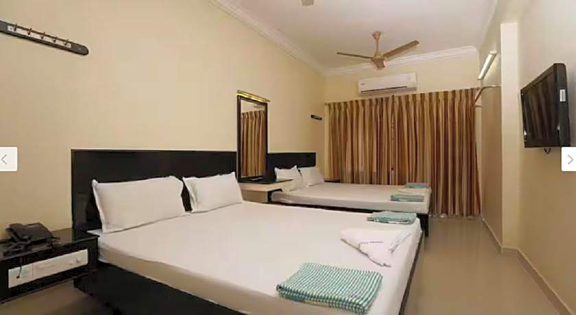 HOTEL BHARANI