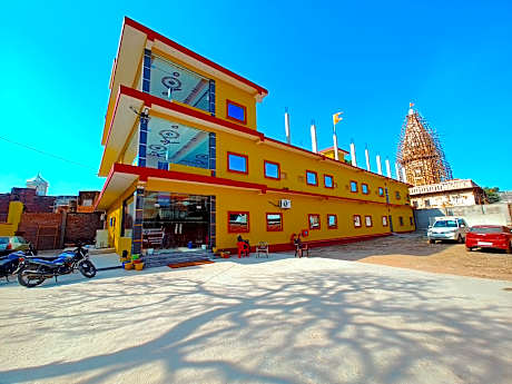 Shree Venktesh Nilayam 300 m From ram janam Bhumi