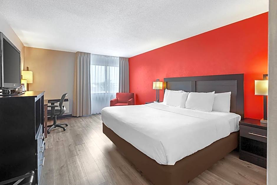 Quality Inn & Suites Mississauga