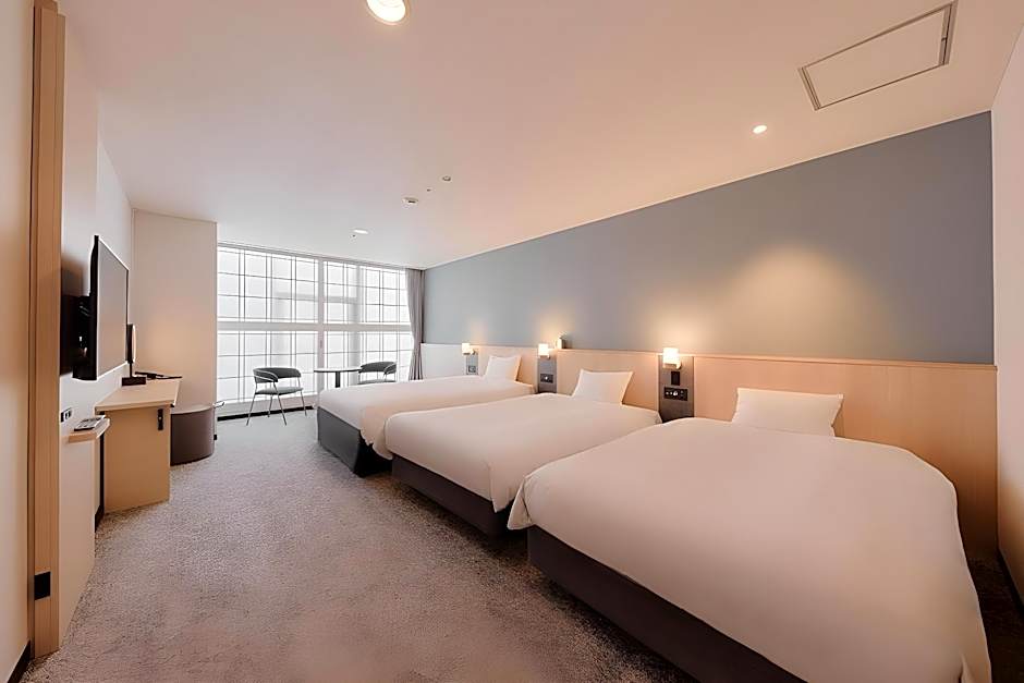 Photo 1 of 9 of Larger 2 Beds with Extra Bed