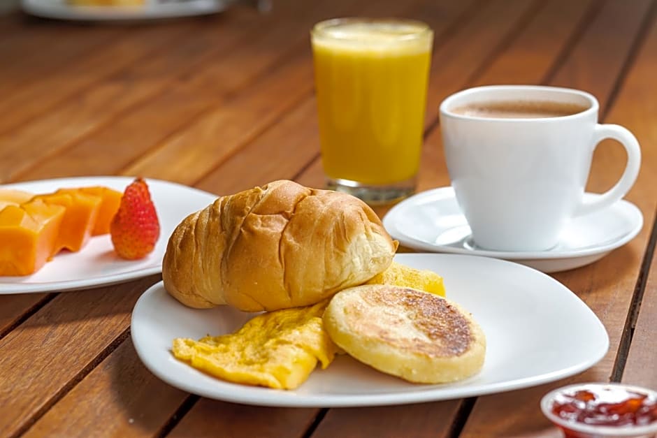 Hotel Manantial Melgar