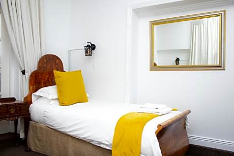 Large Double or Twin Room