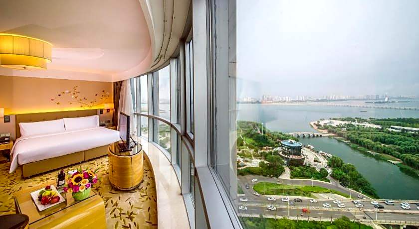 Pullman Linyi Lushang Hotel