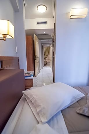 Special  offer Family Interconnecting Room