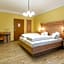 Dom-Hotel